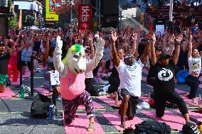 Solstice Yoga in Times Square - NYC