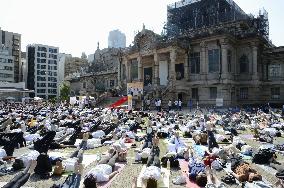 Yoga event in Tokyo