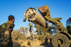 Remains Of An Iranian Ballistic Missile - Israel