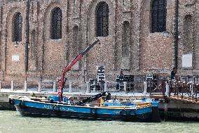 Preparations For The Bezos Wedding - Venice