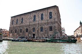 Preparations For The Bezos Wedding - Venice