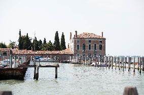 Preparations For The Bezos Wedding - Venice