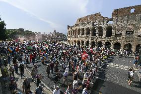 March Against War And Rearm - Rome