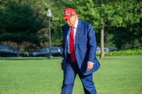 Trump Returns to the White House from Bedminster, NJ