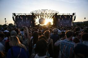 Annual Music Festival at the Tuileries Garden in Paris - FA
