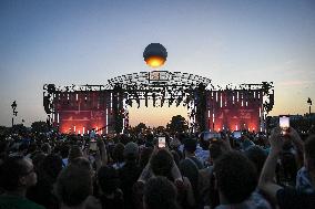 Annual Music Festival at the Tuileries Garden in Paris - FA