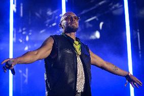 Annual Music Festival at the Tuileries Garden in Paris - FA