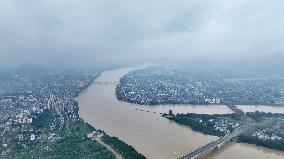 Pearl River Water Level Rose