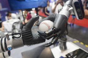 International Humanoid Robot Technology Exhibition Held in Hangz