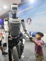 International Humanoid Robot Technology Exhibition Held in Hangz
