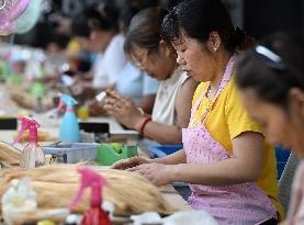 Manufacturing Cosmetics in Henan - China