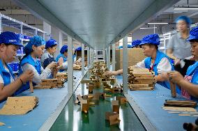 Manufacturing Cosmetics in Henan - China