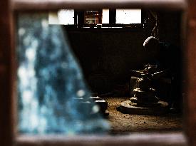 Guidong Pottery Making - China