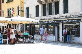 Preparations For The Bezos Wedding - Venice