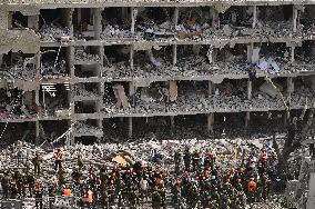 Iranian Ballistic Missiles Attack On Israel - Tel Aviv