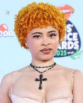 2025 Nickelodeon Kids Choice Awards - Santa Monica