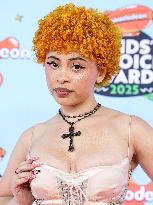 2025 Nickelodeon Kids Choice Awards - Santa Monica
