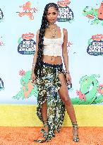 2025 Nickelodeon Kids Choice Awards - Santa Monica