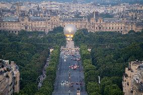 Paris 2024 Olympic cauldron from the top of the Arc de Triomphe - Paris AJ