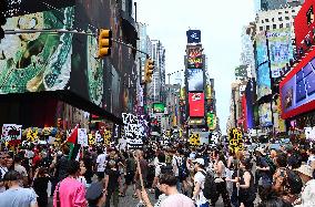 Anti-War Protestors Rally - NYC