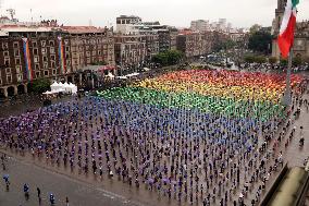 Creation The World's Largest Rainbow Flag on Pride Celebrations - Mexico