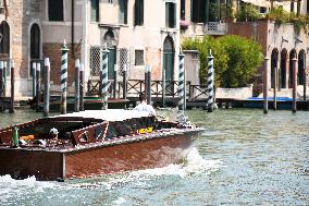 Illustration Of Cabs In The City Of Venice