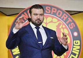 Retired judoka Wolf announces move to professional wrestling