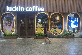 Luckin Coffee Opens First Shop in the United States