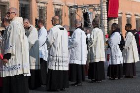 Leo XIV Leads A Procession To St. Mary Major Basilica - Italy