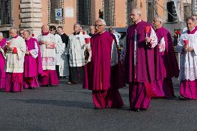 Leo XIV Leads A Procession To St. Mary Major Basilica - Italy