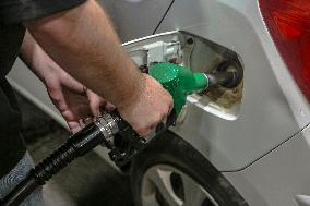 Fuel Crisies Deepens - Hebron