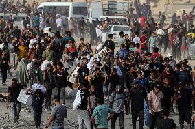 Gaza City Receives Aid - Palestine