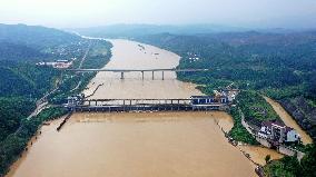 Flood Peak in Rong'an