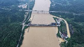 Flood Peak in Rong'an
