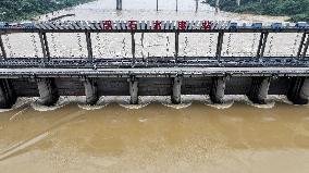 Flood Peak in Rong'an