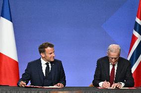 President Macron s Official Visit To Norway - Accords Signature