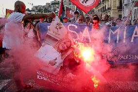 Protest March to the American Consulate - Naples