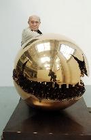 Archive: Farewell to Arnaldo Pomodoro; the master of contemporary sculpture dies at 99