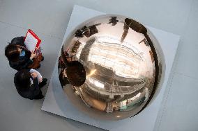 Archive: Farewell to Arnaldo Pomodoro; the master of contemporary sculpture dies at 99