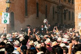 Caragol des Born During Sant Joan - Menorca