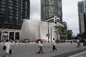 World Largest LV Brand House Construction in Shanghai