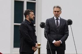 PM Schoof Meets President Zelensky - The Hague