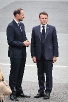 Emmanuel Macron at wreath-laying ceremony in Oslo FA