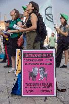 Jeff Bezos Wedding Protest - Venice