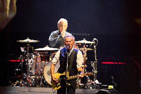 Bruce Springsteen In Concert - Spain