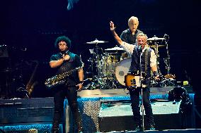 Bruce Springsteen In Concert - Spain