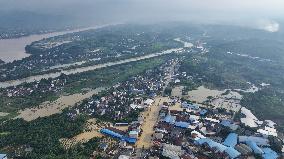 Flood in Rong'an