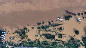 Flood in Rong'an