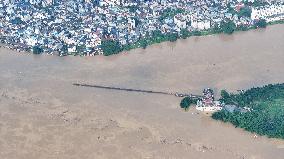 Flood in Rong'an