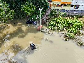 Two Lakh People Affected by Ghatal Floods - India
